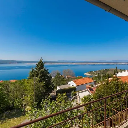 Ivka Apartman *